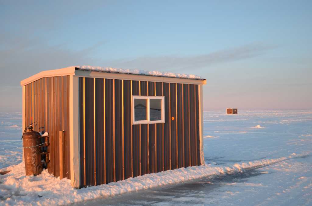 Ice Fishing Checklist - Lake of the Woods
