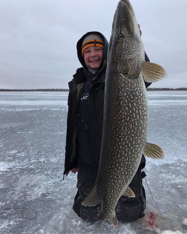 March Ice Fishing and Rainy River Fishing Update Lake of