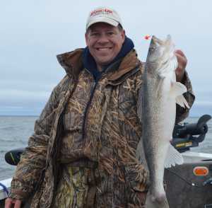 Joe Henry, Lake of the Woods walleye,, jig fishing