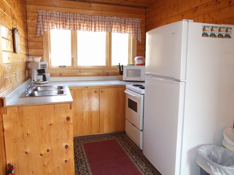 jakes kitchen cabin