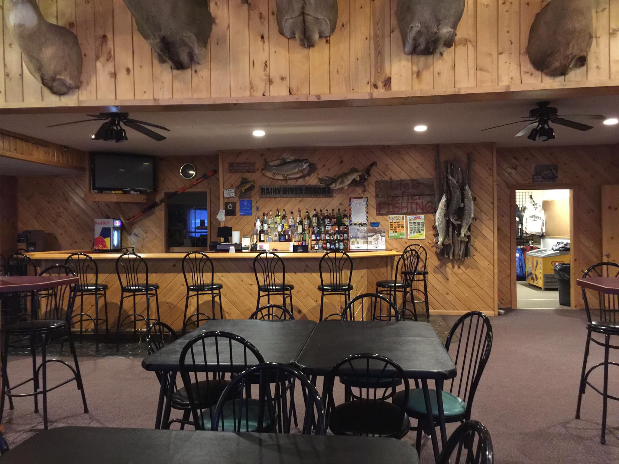 Rainy River Resort bar