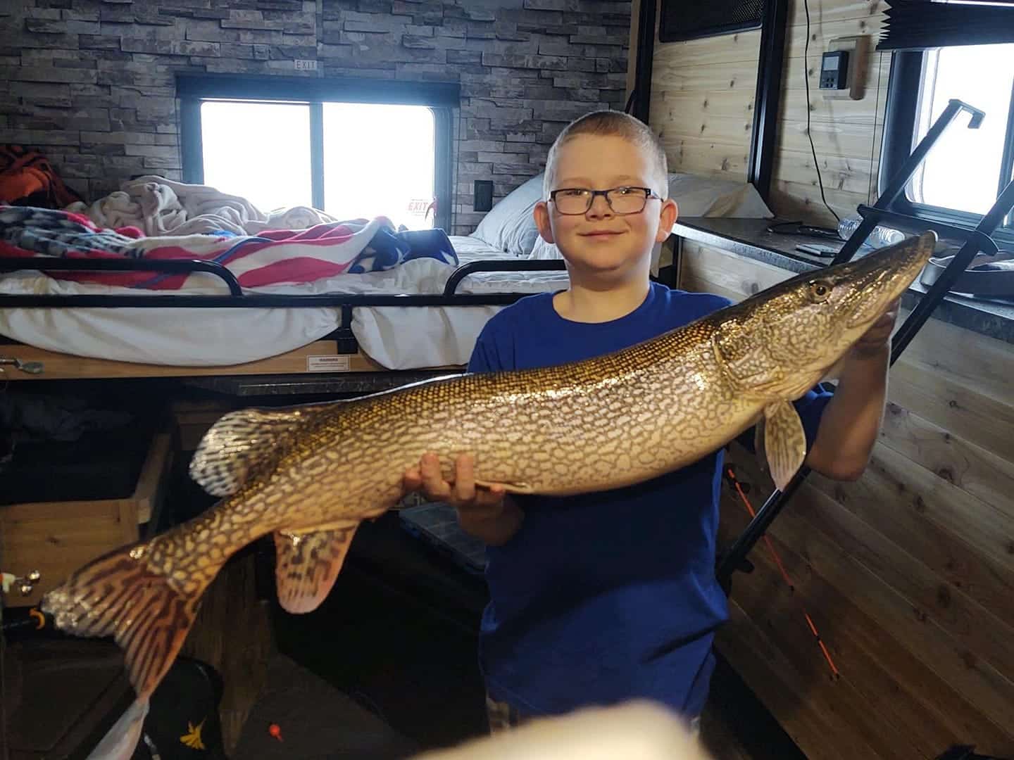 fishing report lake of the woods, mn