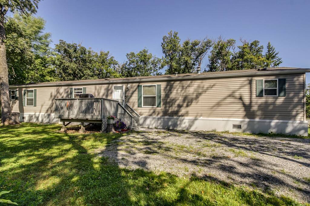 Oak Harbor Walleye Camp, Rainy River and Lake of the Woods