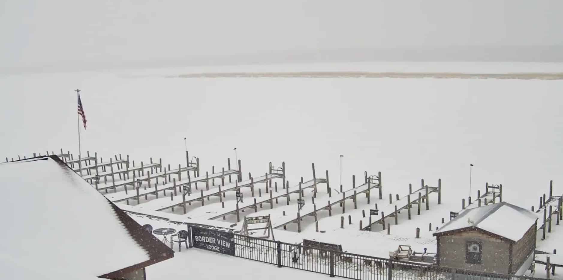 Border View Lodge webcam 040226, Lake of the Woods MN., Rainy River