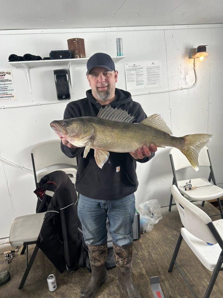 fishing report big walleye south shore lake of the woods ice fishing