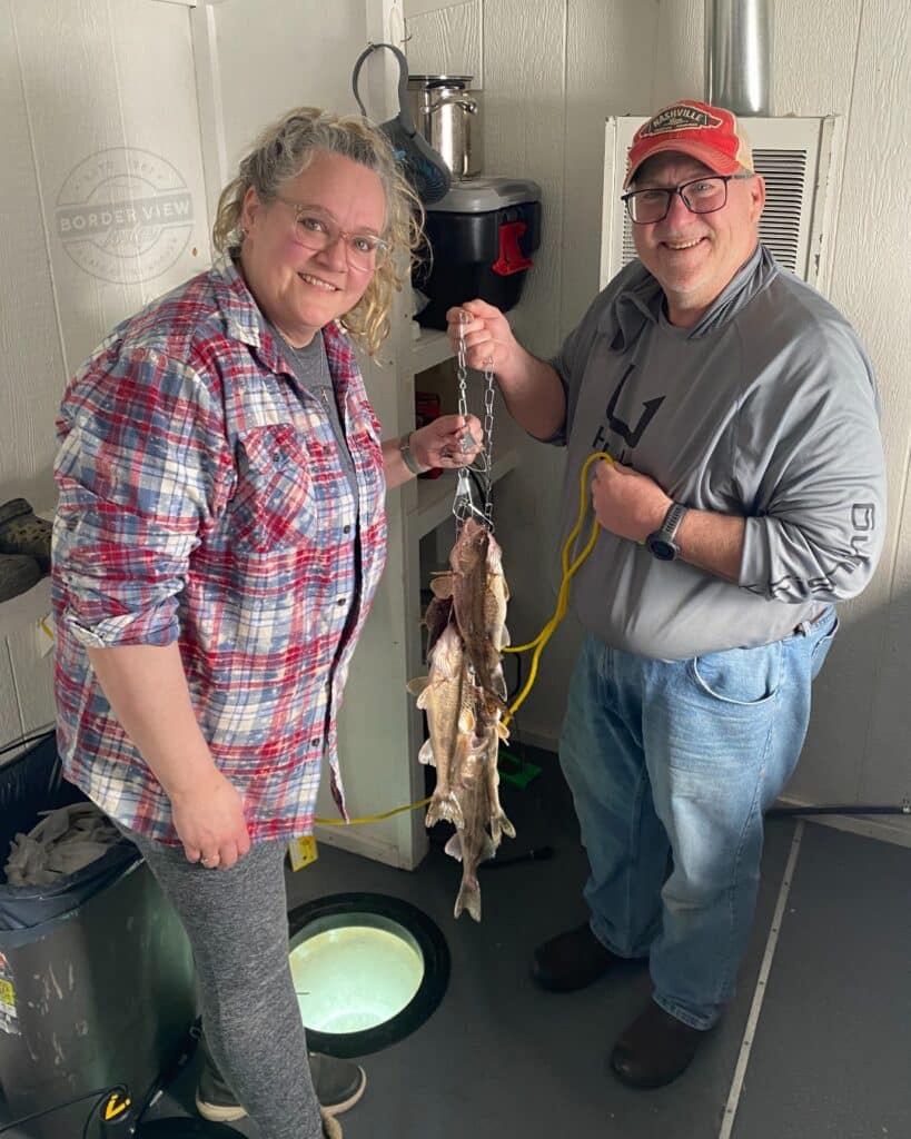 fishing report south shore walleye stringer rainy river