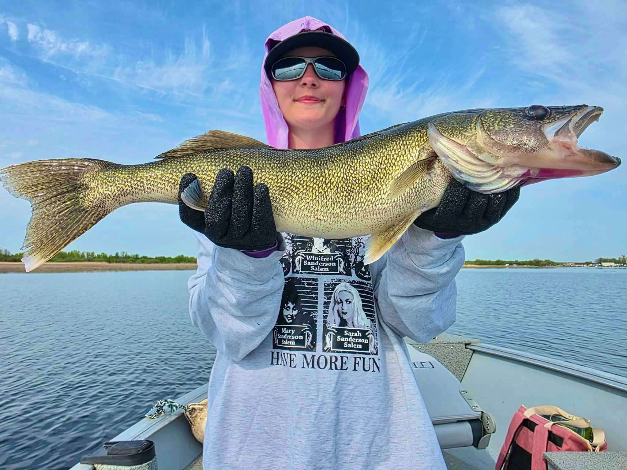 fishing report lake of the woods south shore nw angle rainy river walleye