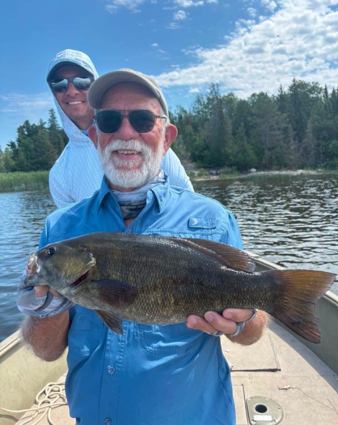 fishing lake of the woods south shore nw angle rainy river walleye