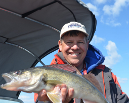 Spinners (Crawler Harnesses) a great summer option for Walleyes - Lake of  the Woods