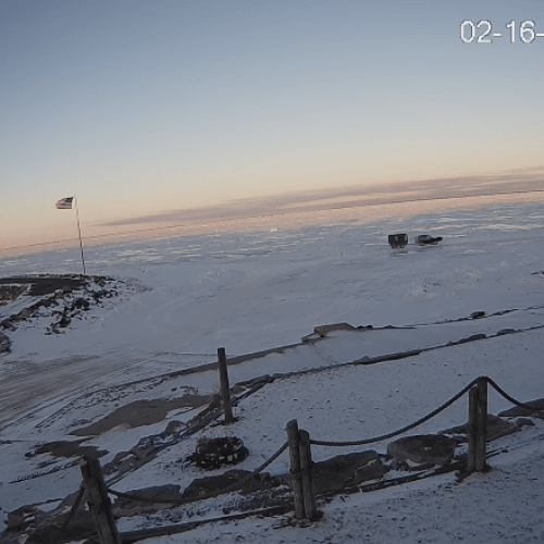 Arnesen's Rocky Point webcam, Lake of the Woods MN, Ice Fishing